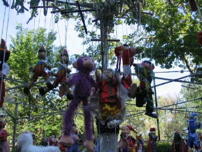 marionettes at the court st fair