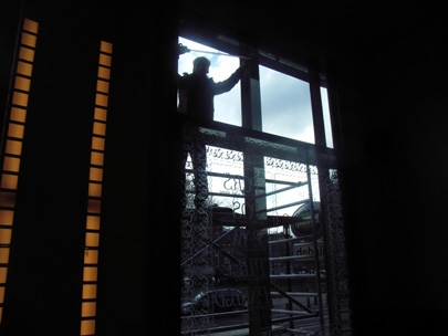 de balie in weer en wind