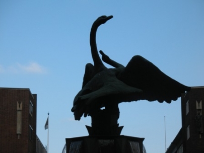 it takes two to tango