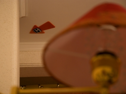 hotelroom direction to mecca