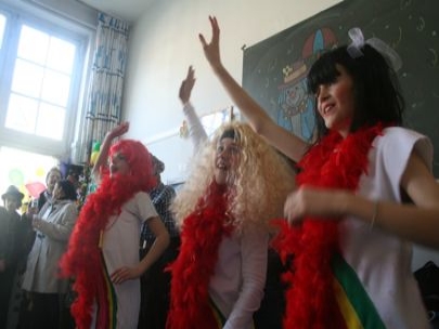 Boys doing a girls act