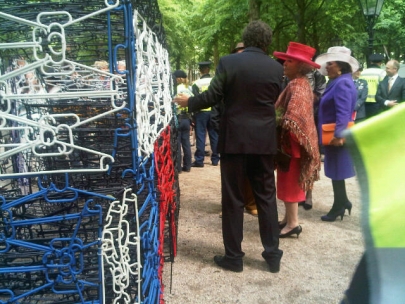 ranbownation and the queen 