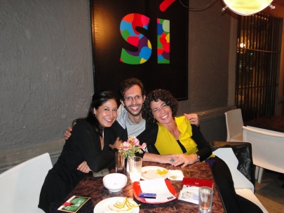 Happy encounter at Bar S�